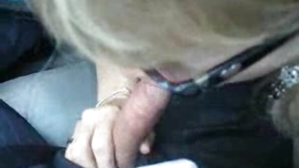 كبير الثدي جبهة مورو لديه أفضل صديق لقضاء سكس اجنبي محارم امهات الليالي وحيدا